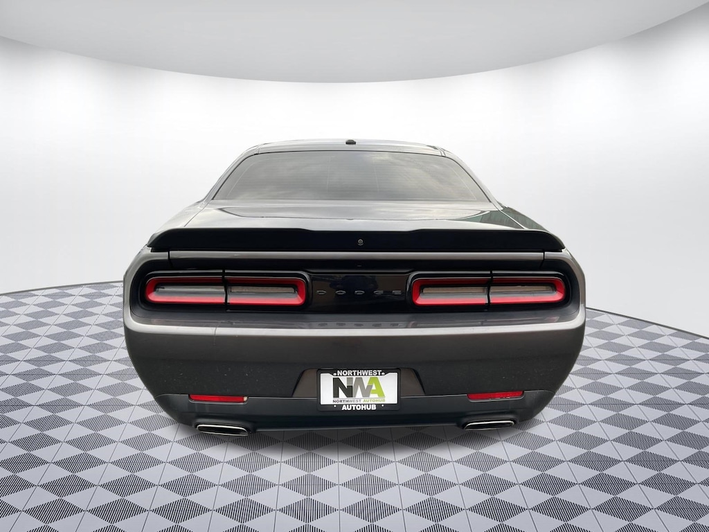 Used 2021 Dodge Challenger SXT Coupe