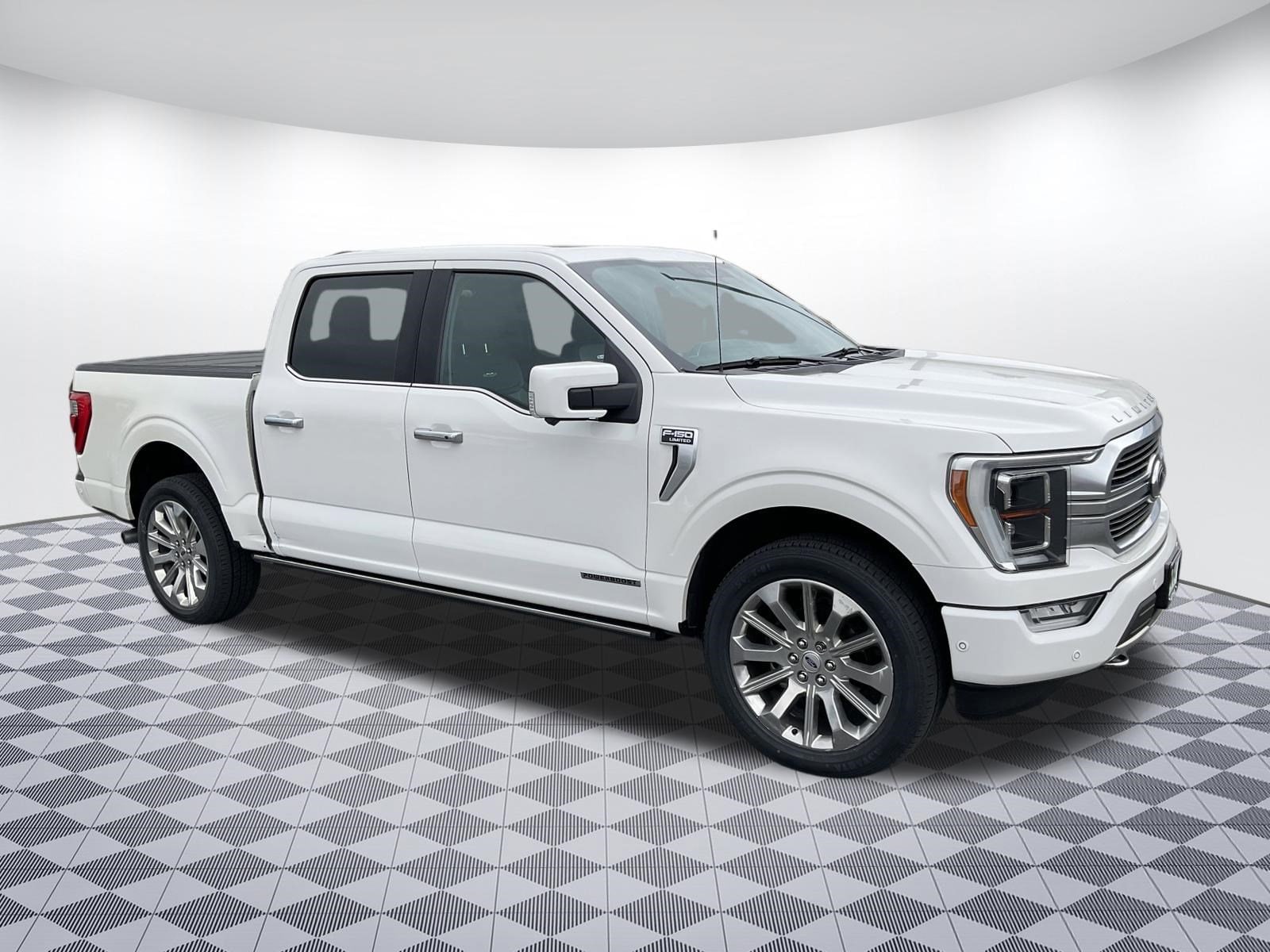 2021 Ford F-150 Limited 4x4 SuperCrew 145 in's photo