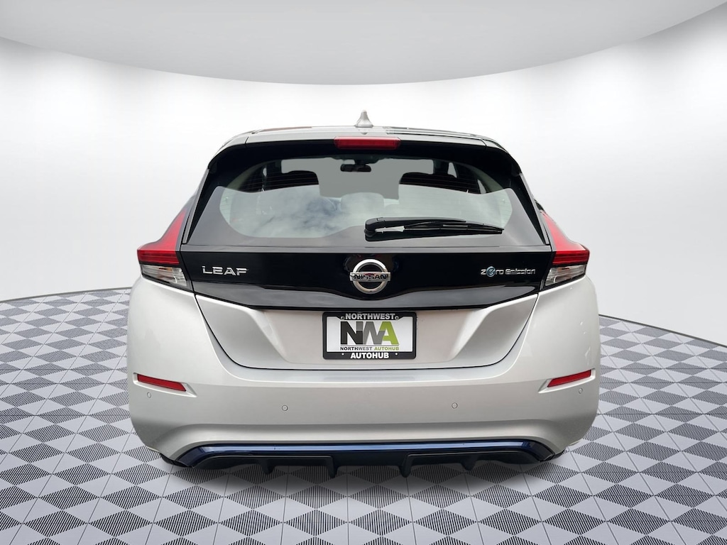 Certified 2022 Nissan LEAF S Hatchback