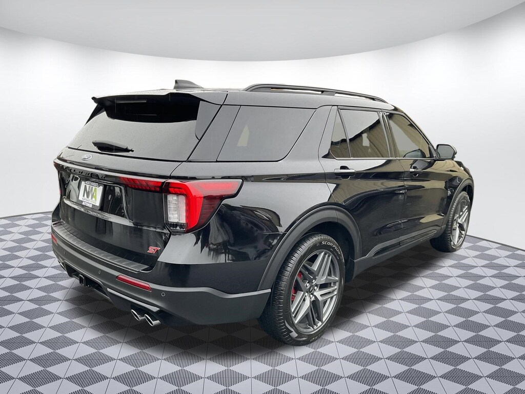 Used 2025 Ford Explorer ST SUV