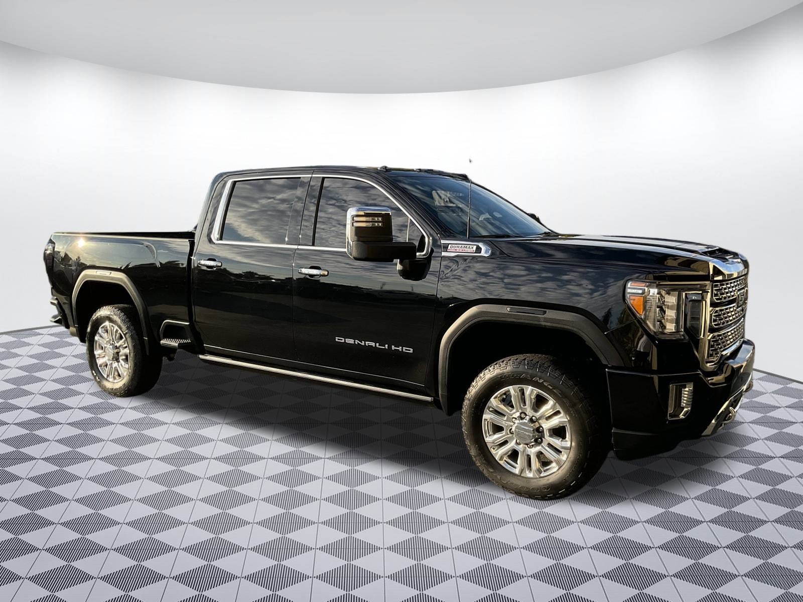 2021 GMC Sierra 3500HD Denali's photo