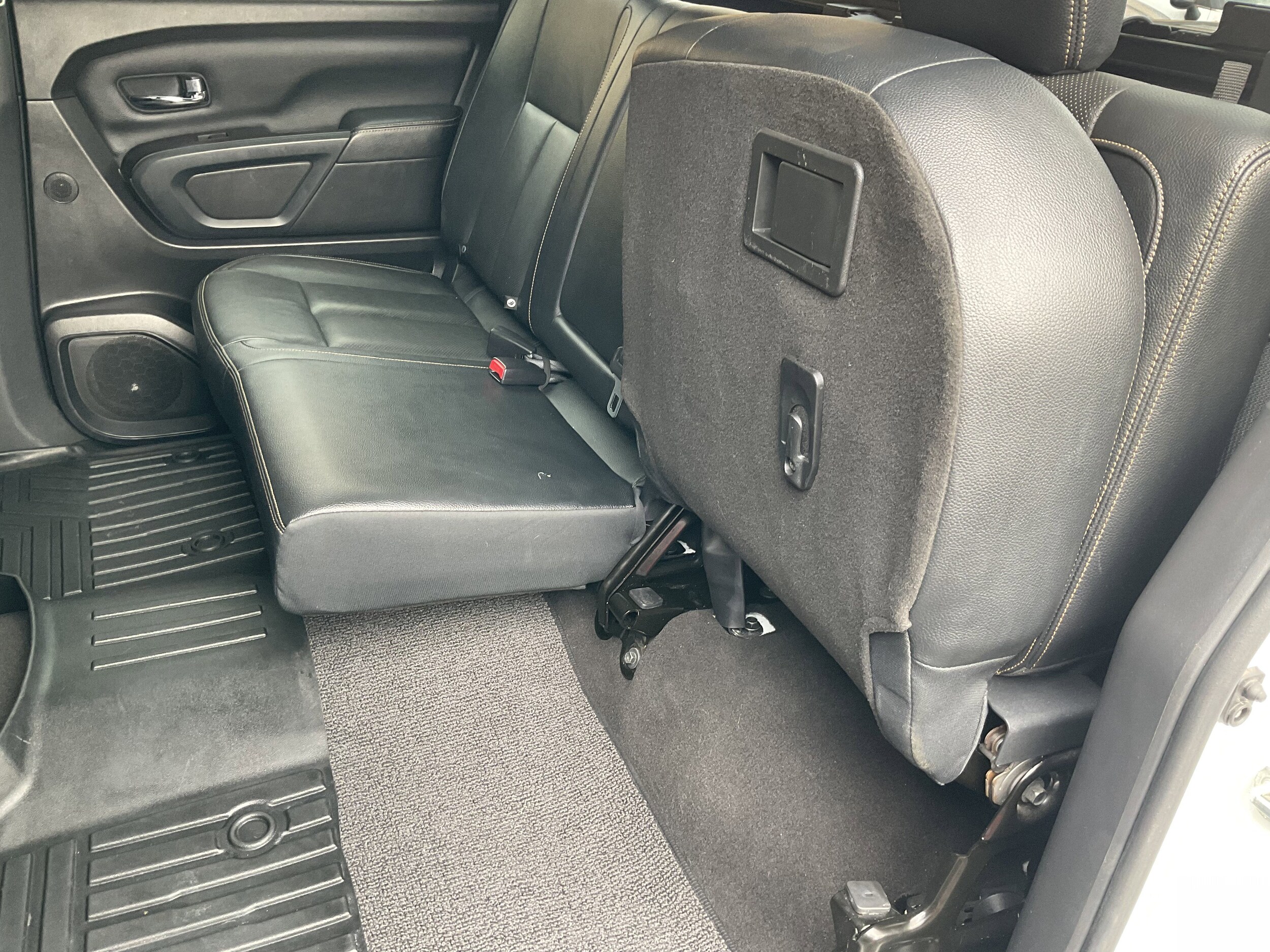 2019 Nissan Titan XD SL - Photo 44