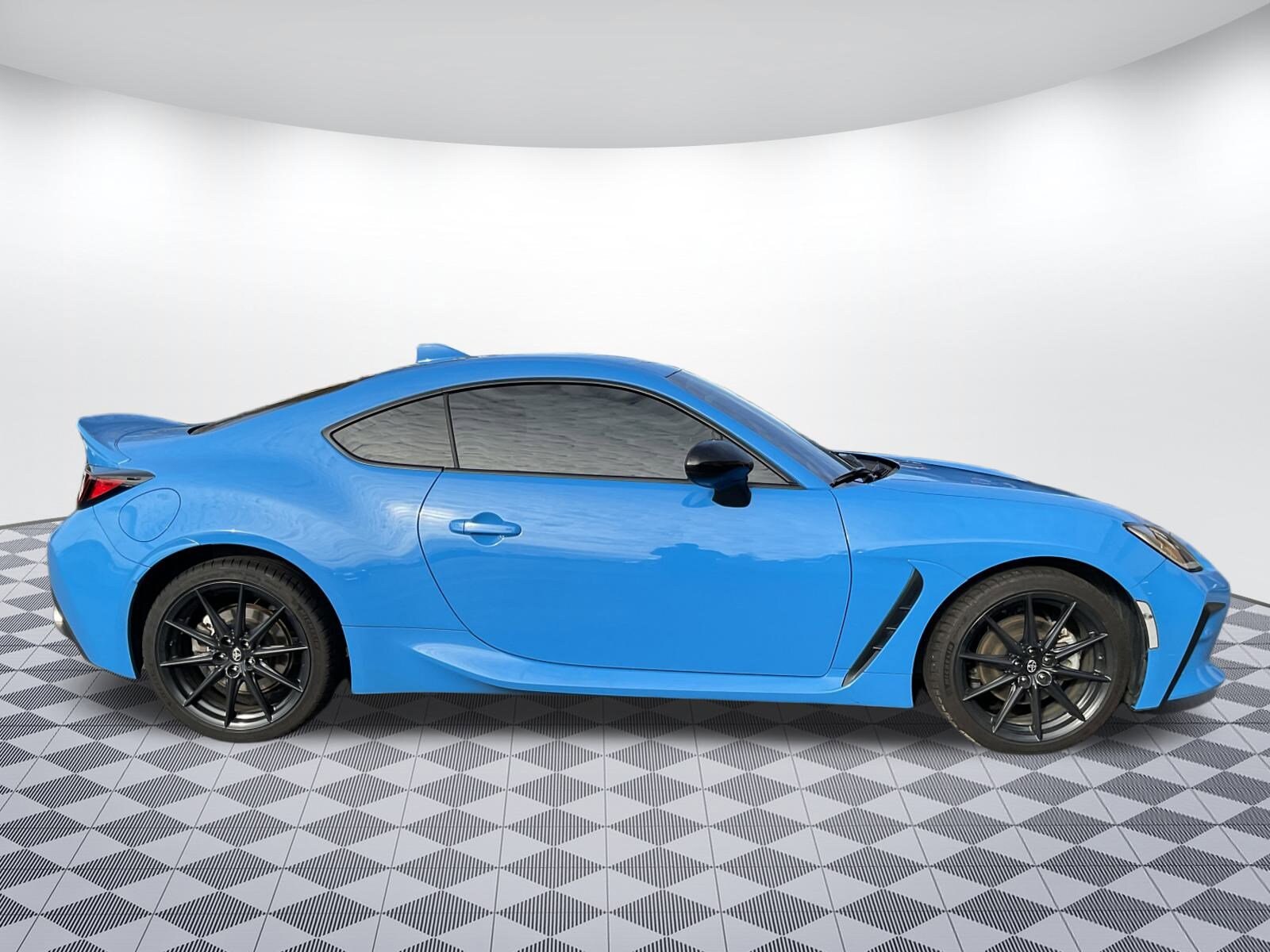 2022 Toyota GR86 Premium photo 2