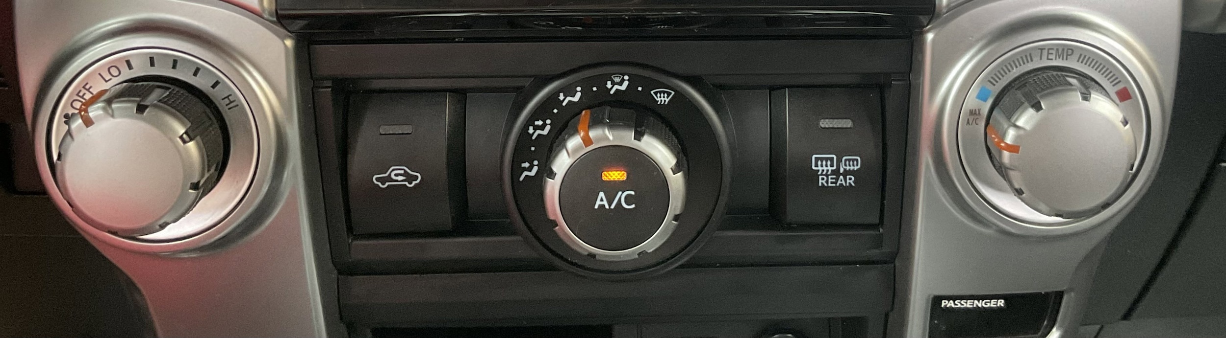 2022 Toyota 4Runner TRD Sport - Photo 15