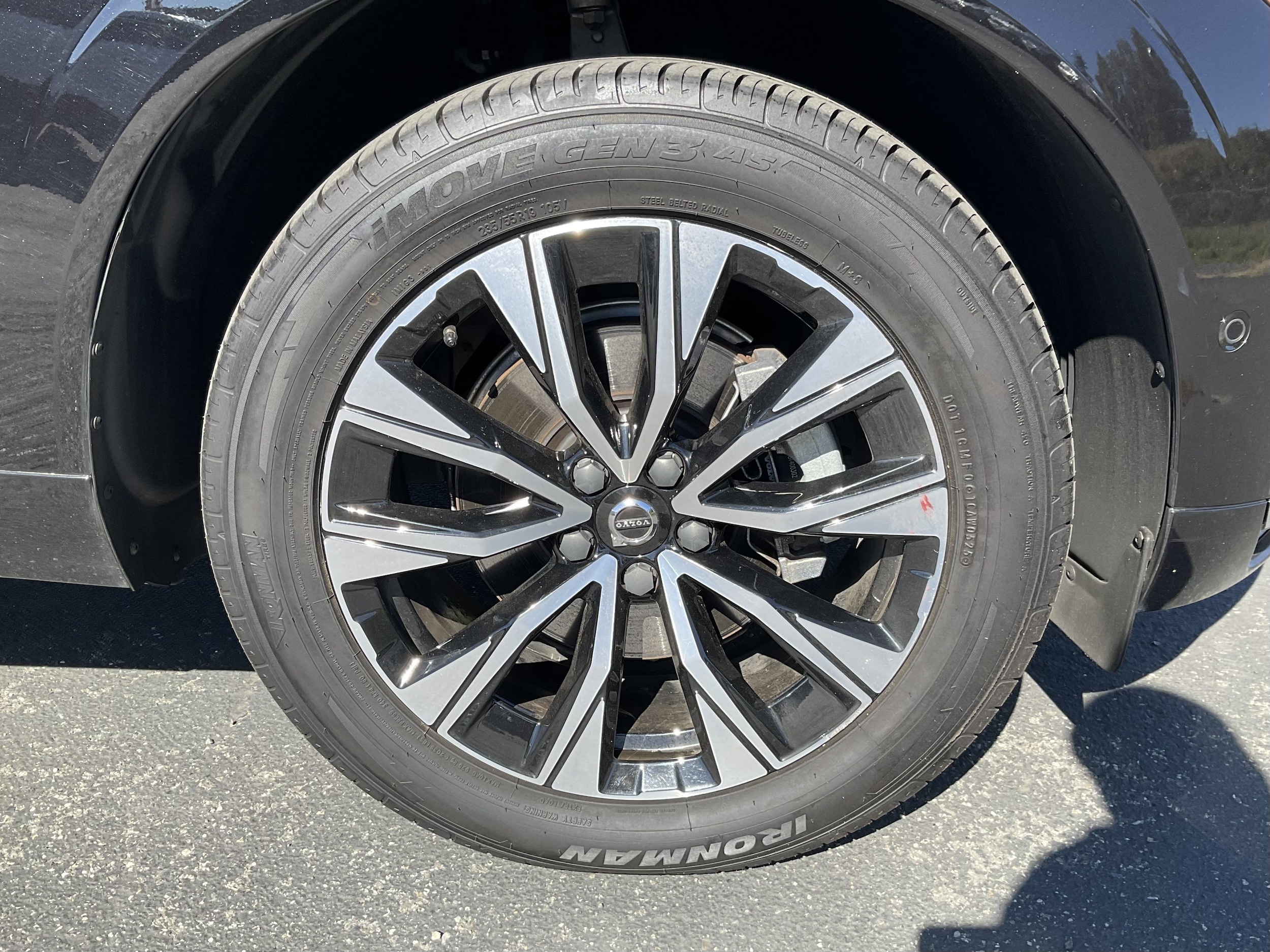 2023 Volvo XC60 Plus - Photo 11