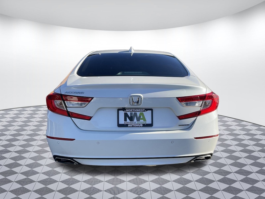Used 2018 Honda Accord Touring 1.5T Sedan