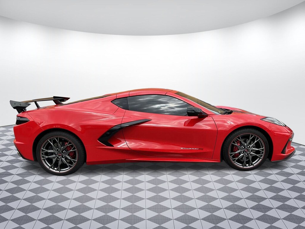 Used 2024 Chevrolet Corvette Stingray For Sale at NorthWest AutoHub VIN 1G1YA2D45R5105019