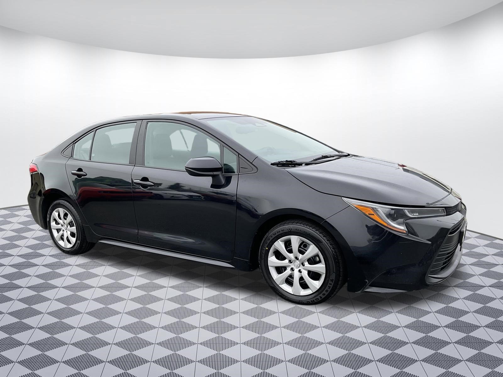 2024 Toyota Corolla LE CVT's photo