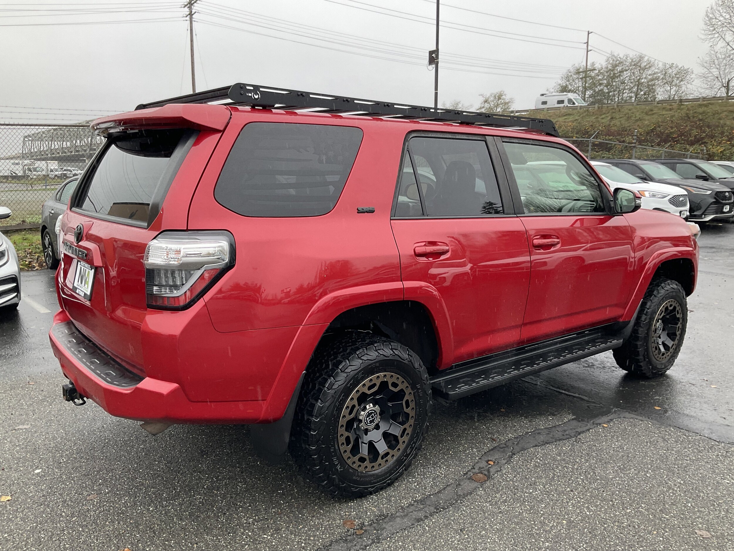 2020 Toyota 4Runner SR5 Premium photo 3