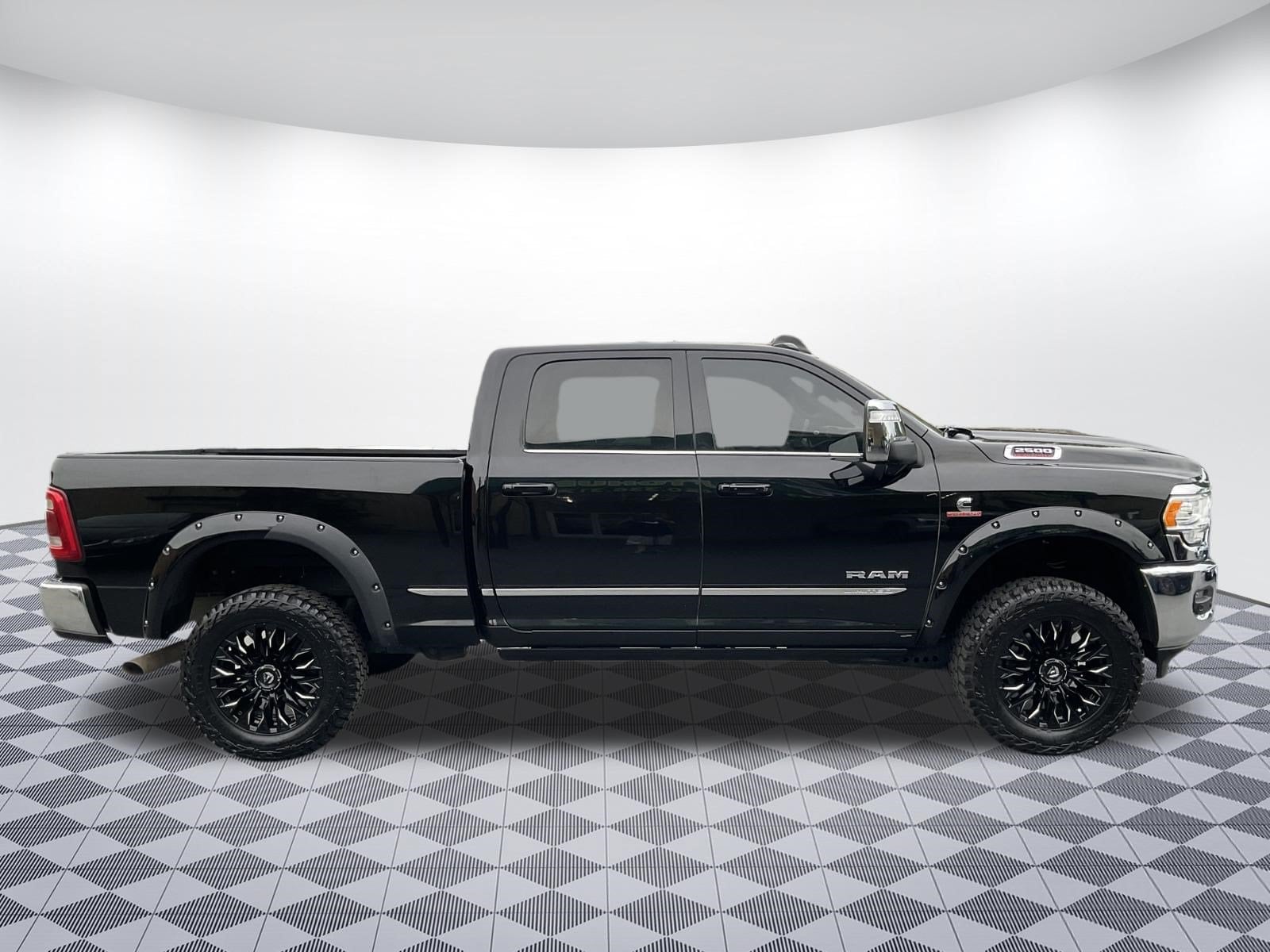 2024 RAM Ram 2500 Pickup Laramie Limited - Photo 2