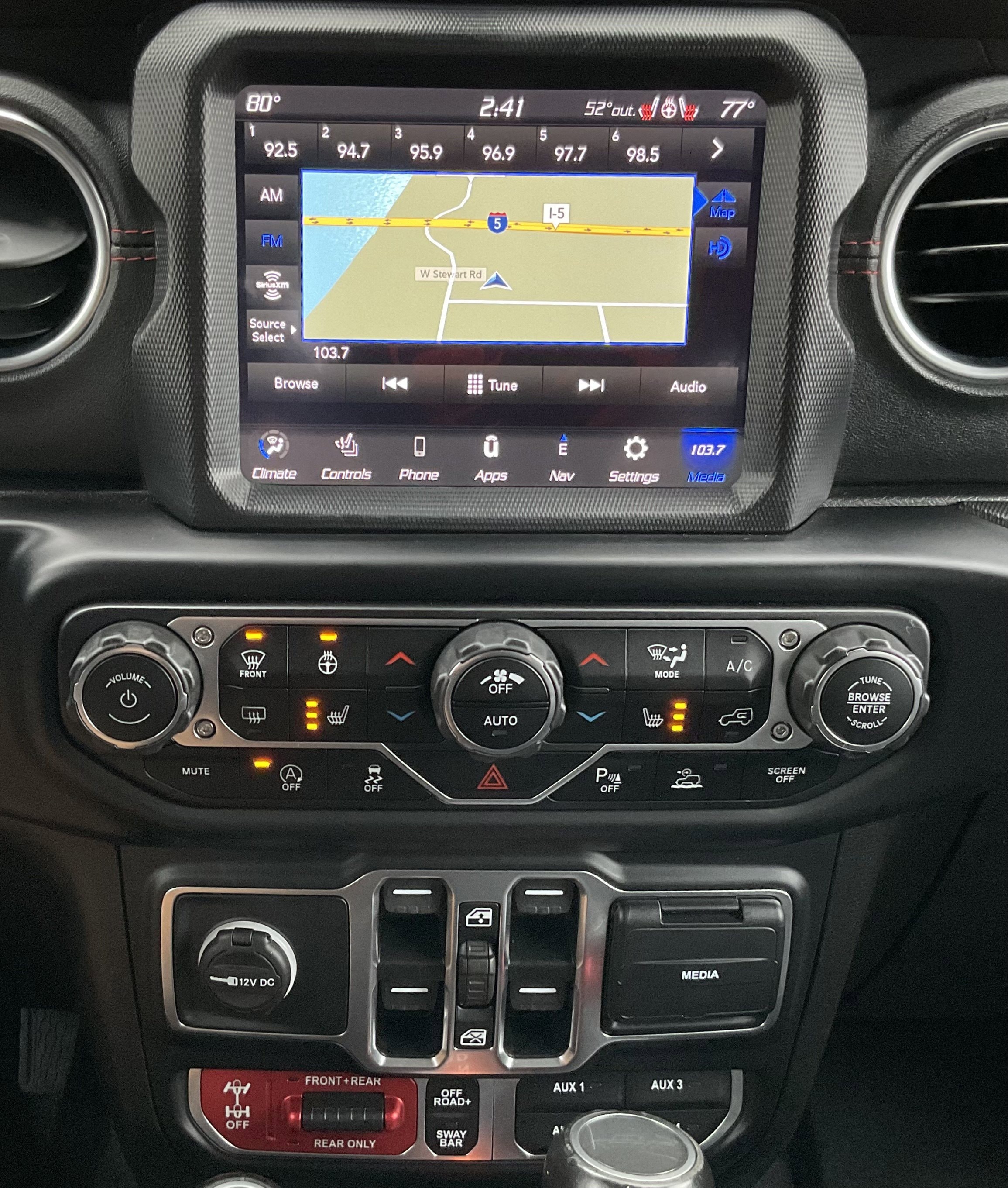 2020 Jeep Gladiator Launch Edition - Photo 21