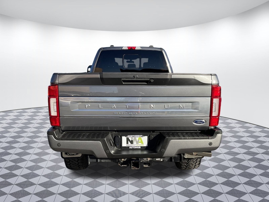 Certified 2022 Ford F-350 Platinum Truck Crew Cab
