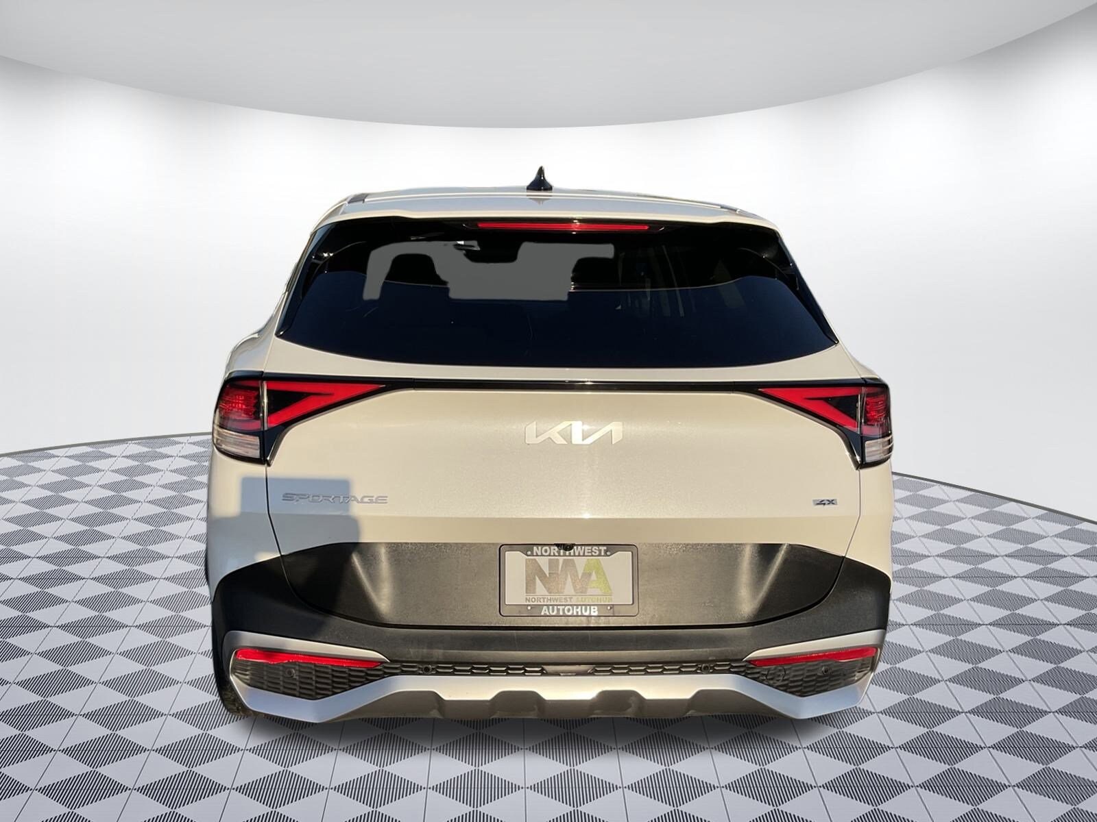 2024 Kia Sportage LX photo 4