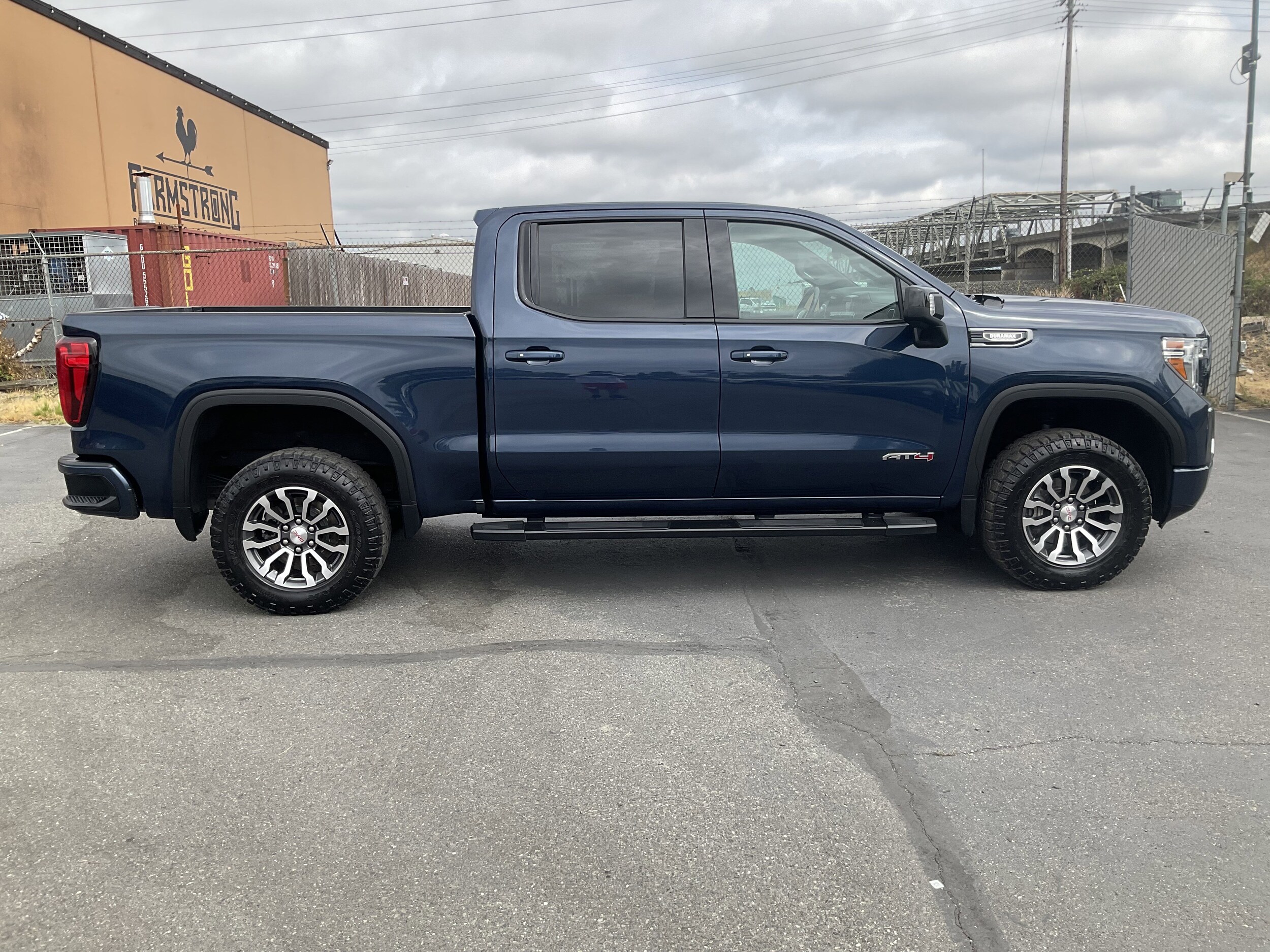 2020 Gmc Sierra 1500 AT4 photo 2
