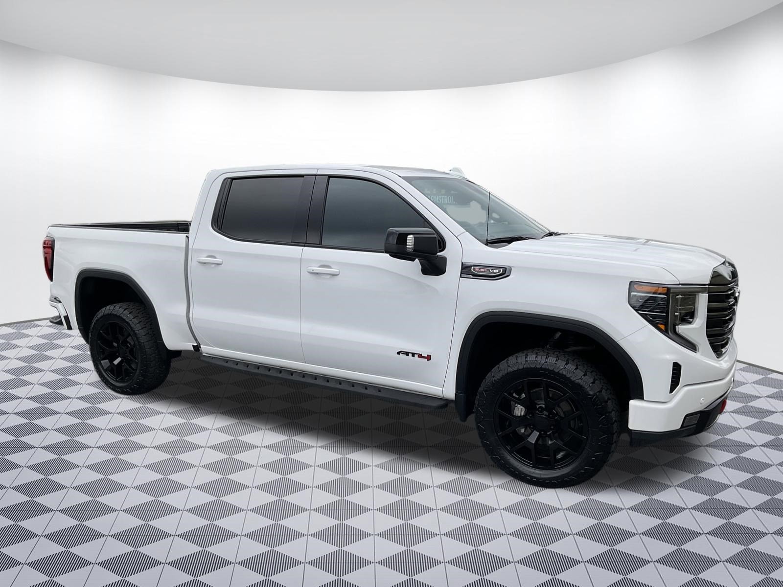2024 GMC Sierra AT4 4WD Crew Cab Short Box's photo
