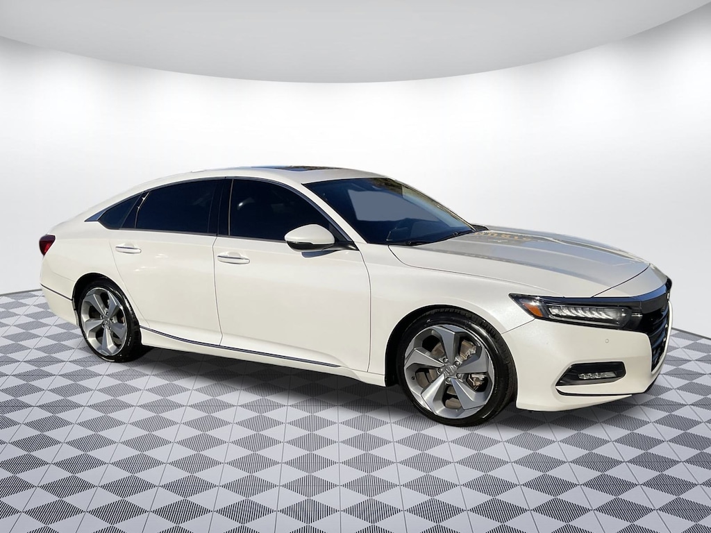 Used 2018 Honda Accord Touring 1.5T Sedan