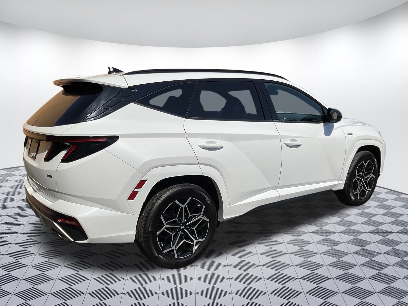 2022 Hyundai Tucson N Line photo 3