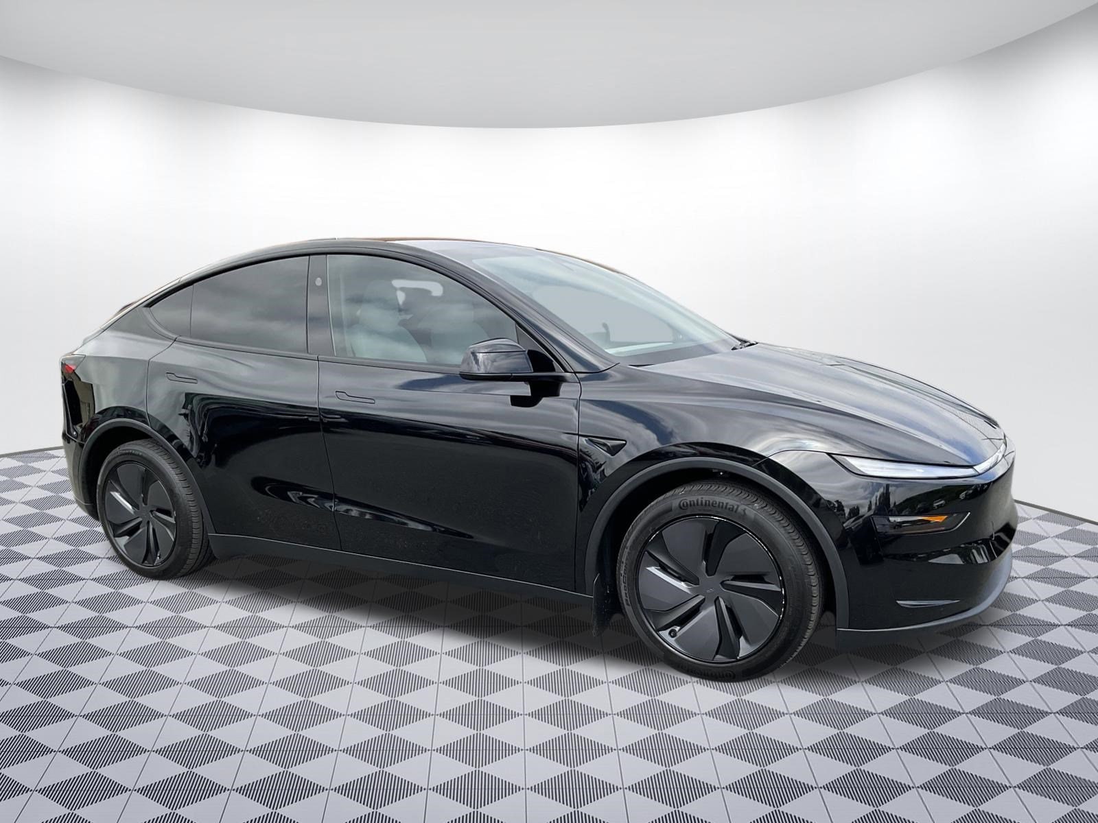 2026 Tesla Model Y Standard All-Wheel Drive's photo
