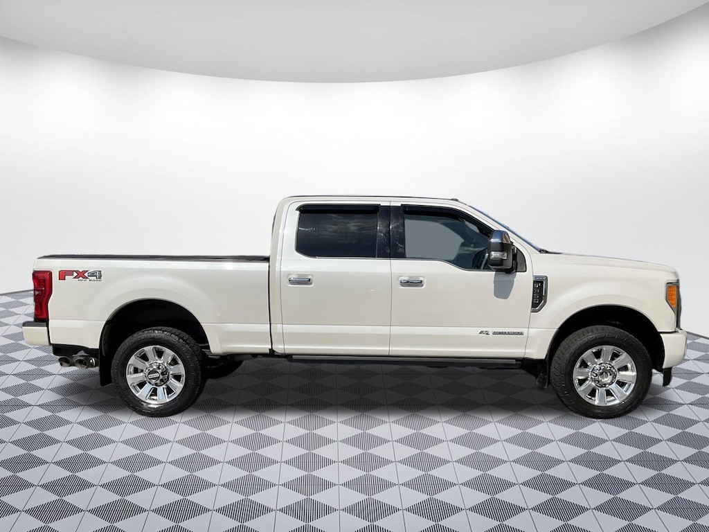 Used 2017 Ford F-350 Platinum Truck Crew Cab