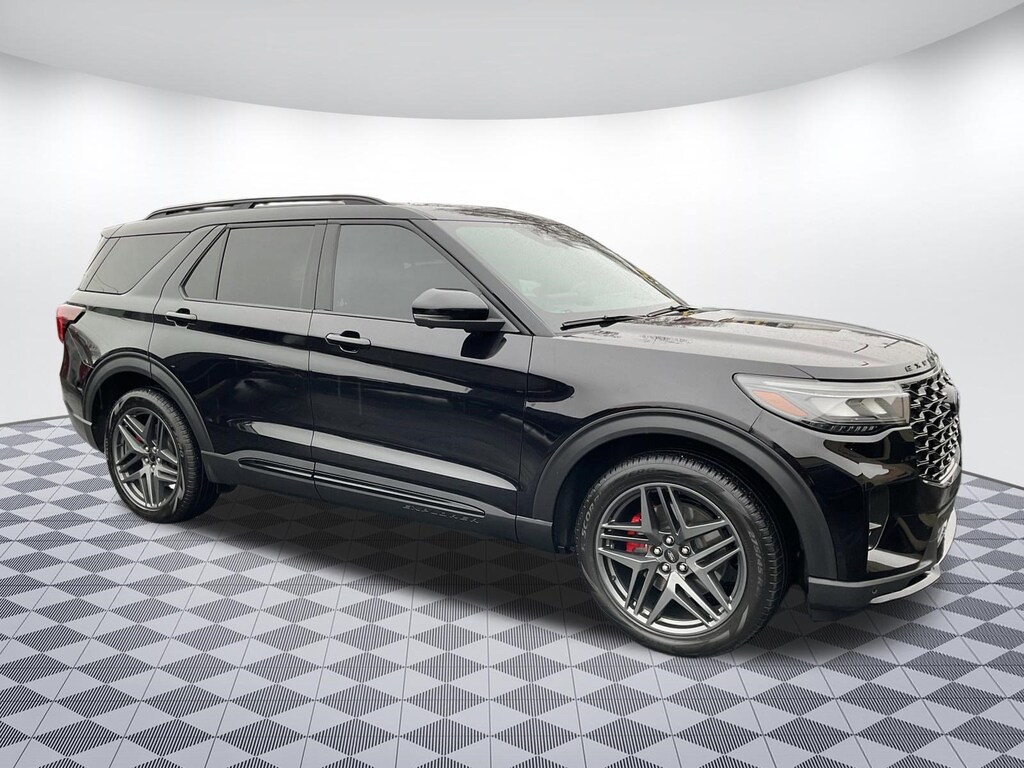 Used 2025 Ford Explorer ST SUV