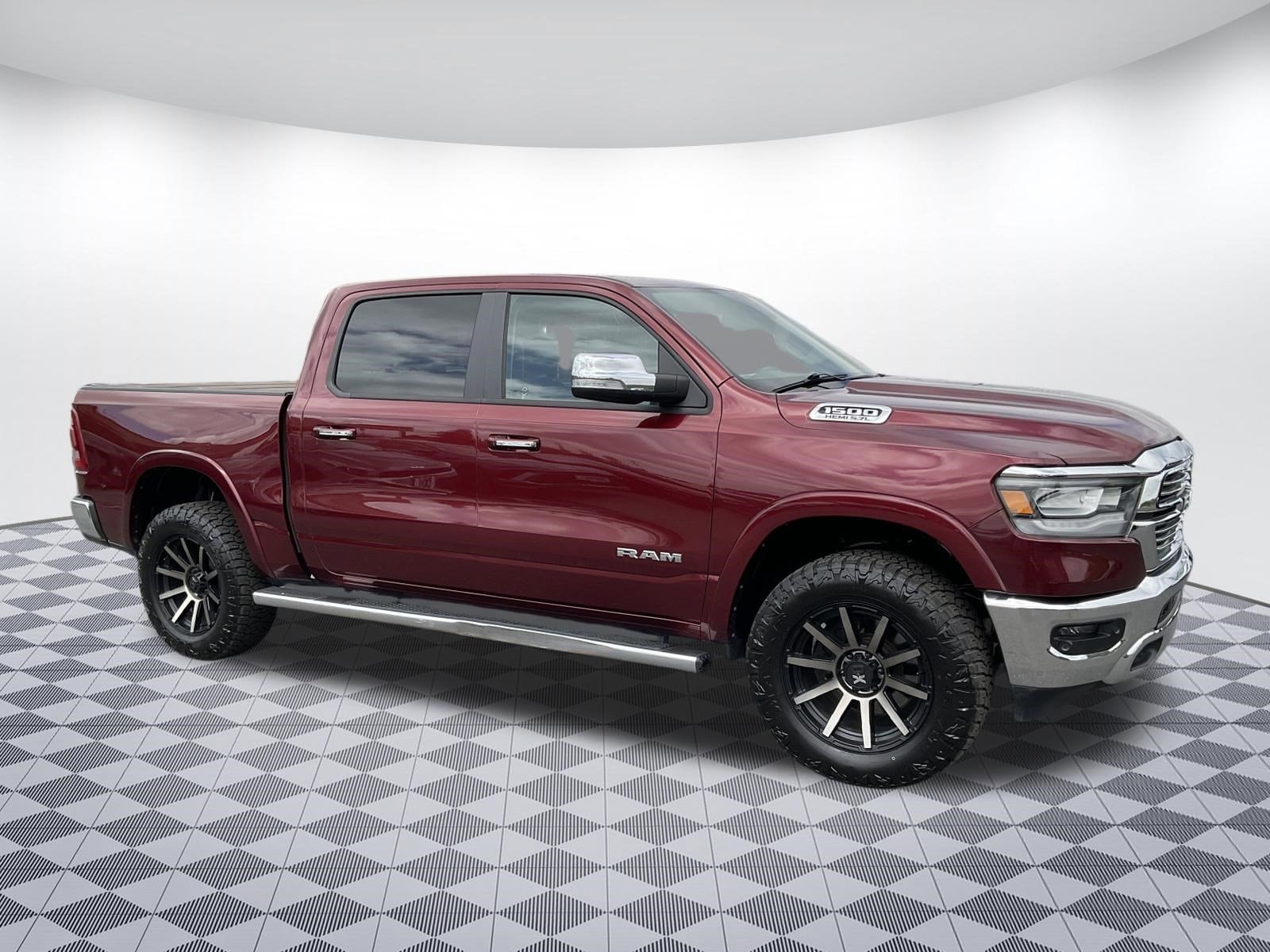 2019 RAM 1500 Laramie Crew Cab 4x4 5'7" Box's photo
