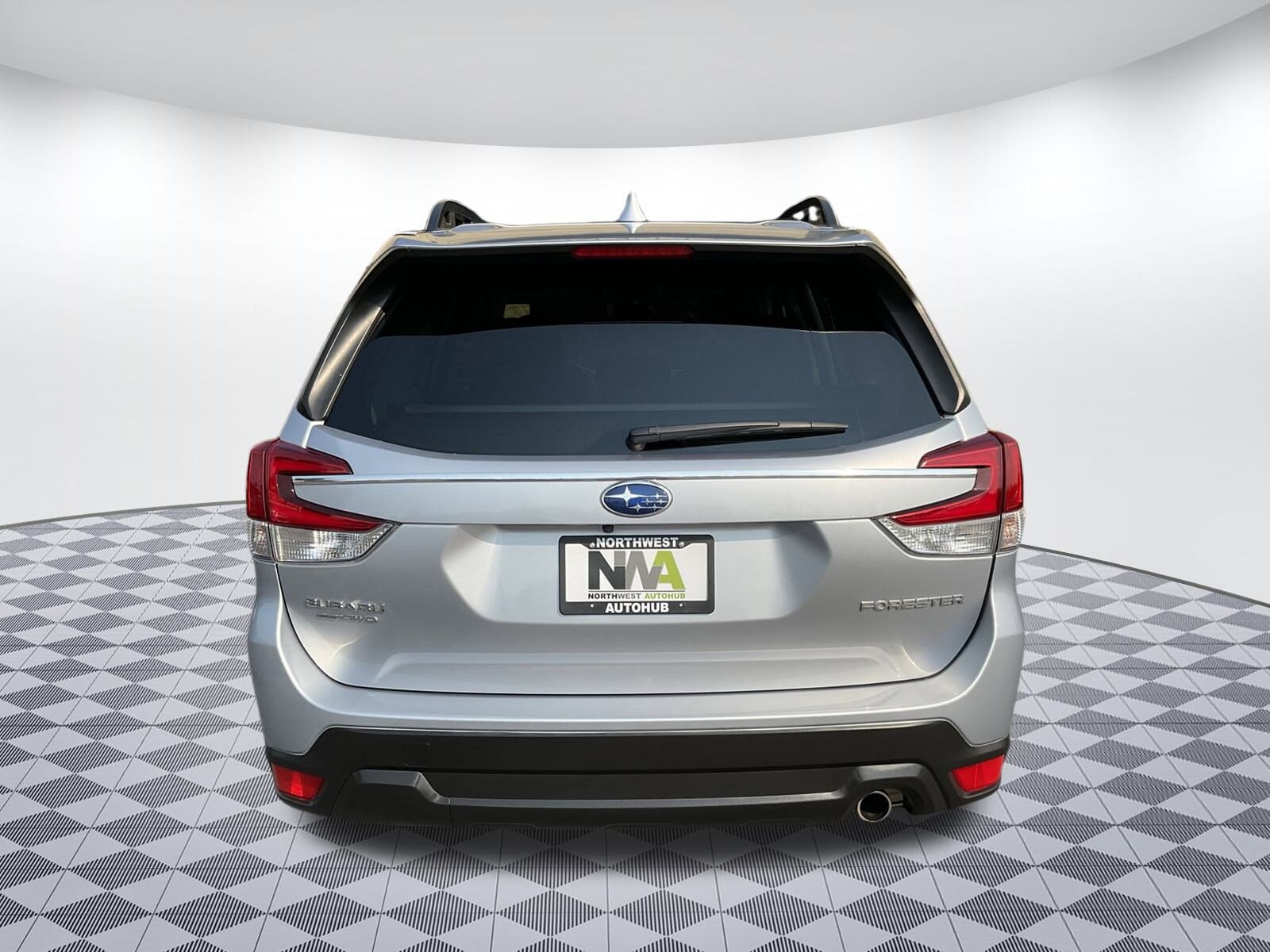 2022 Subaru Forester Limited photo 4
