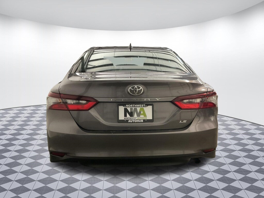 Used 2022 Toyota Camry For Sale at NorthWest AutoHub VIN 4T1C11AK0NU627549