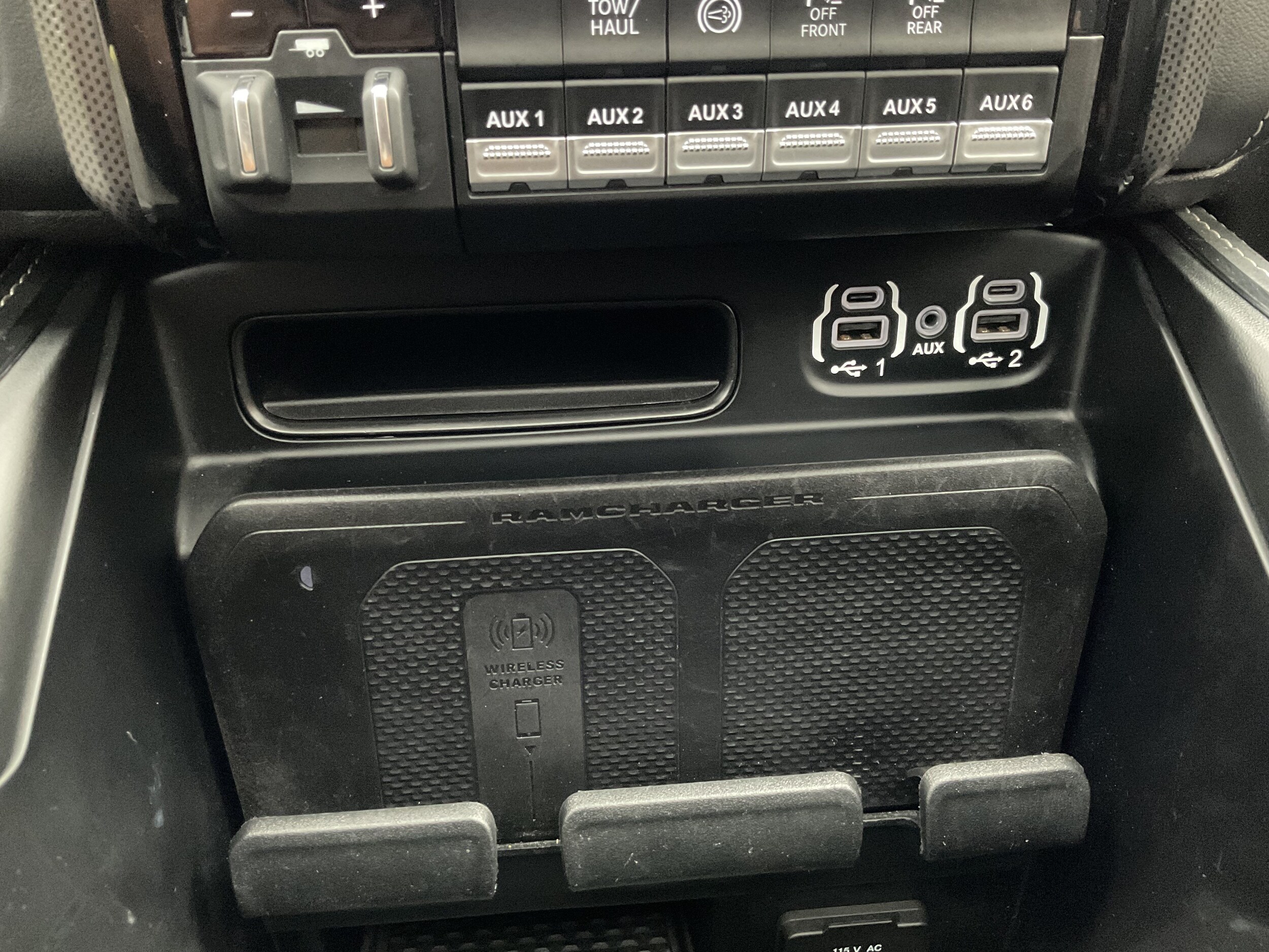 2024 RAM Ram 2500 Pickup Laramie Limited - Photo 20