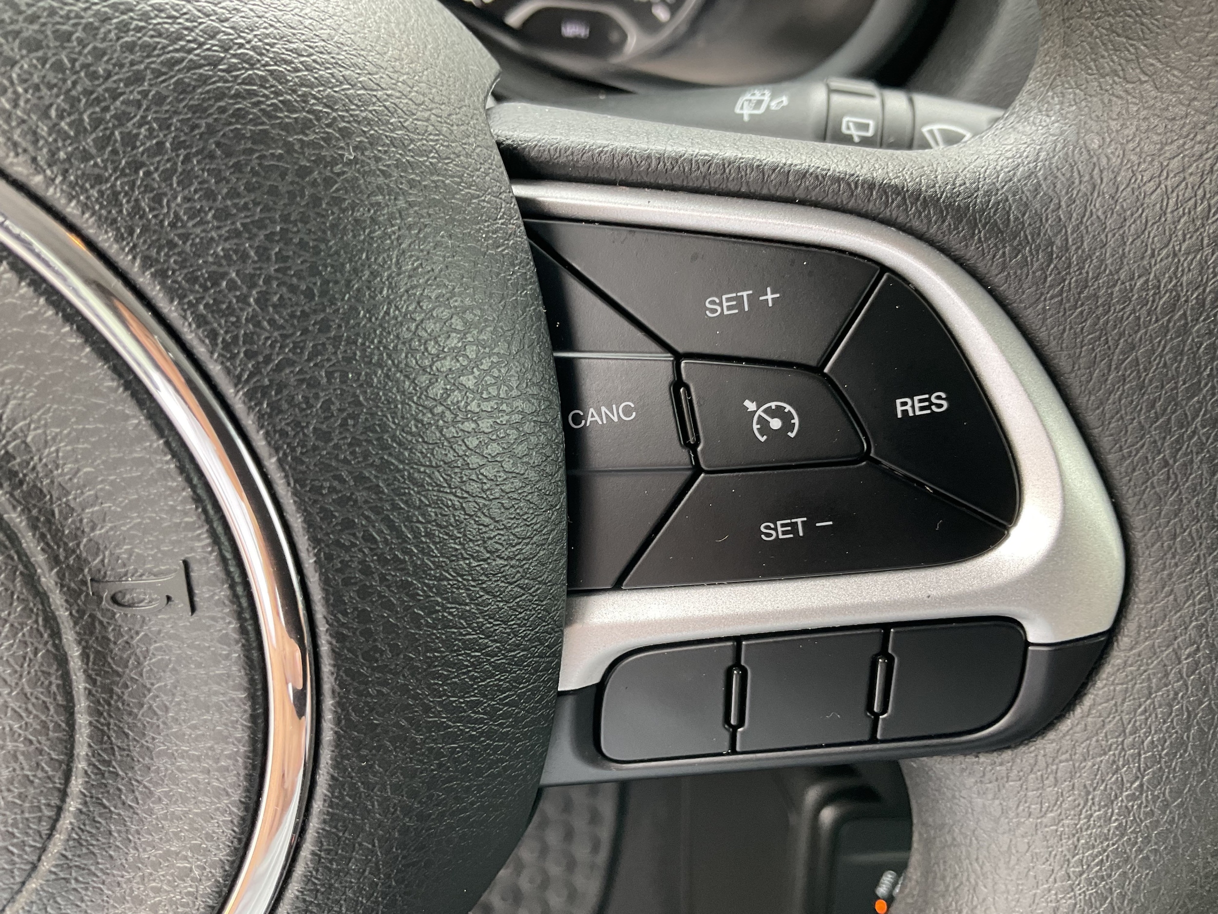 2023 Jeep Renegade Upland - Photo 32