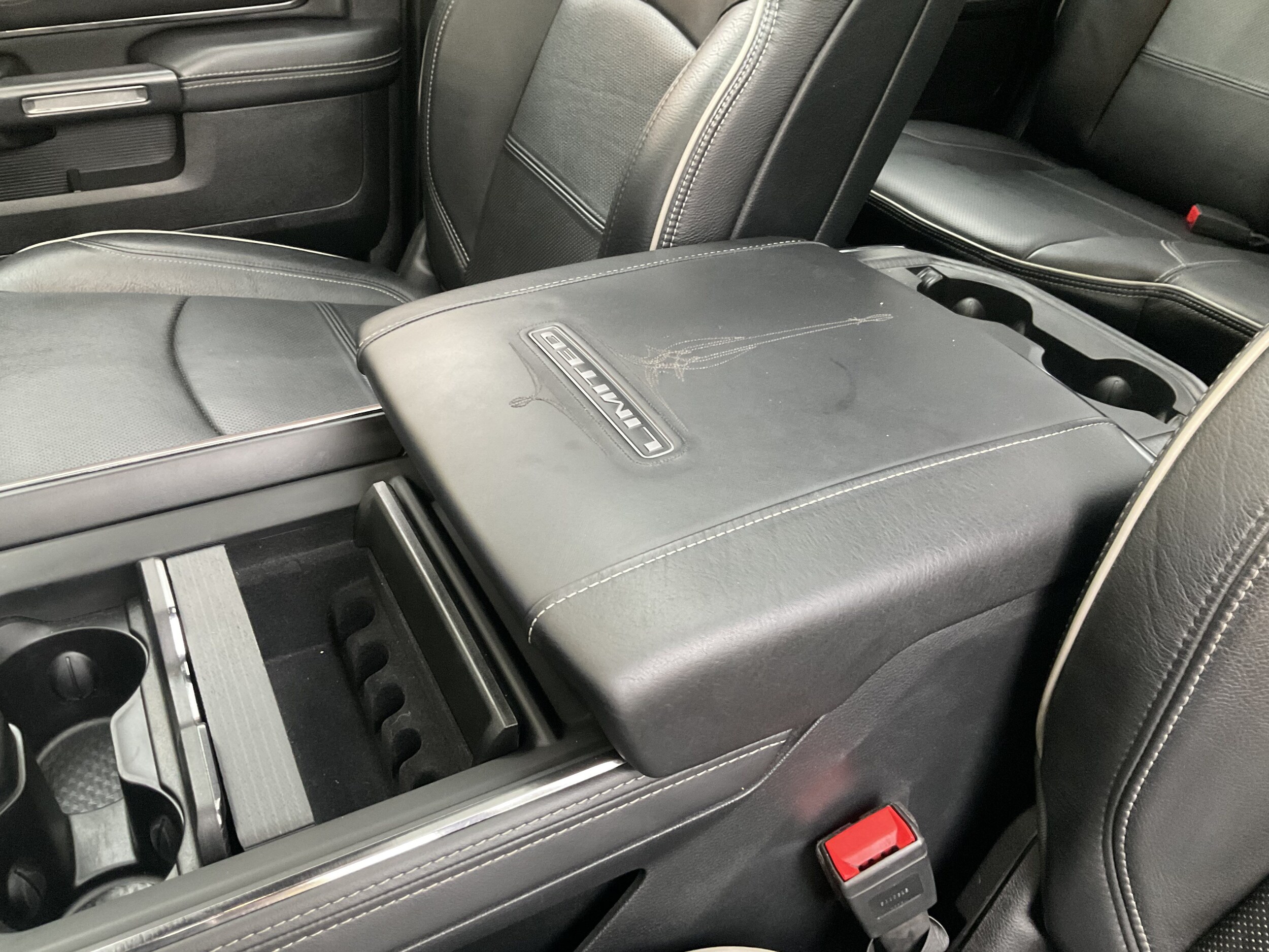 2024 RAM Ram 2500 Pickup Laramie Limited - Photo 23