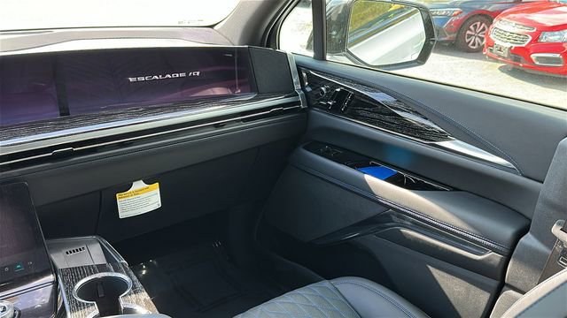 2026 Cadillac Escalade IQ Sport - Photo 25