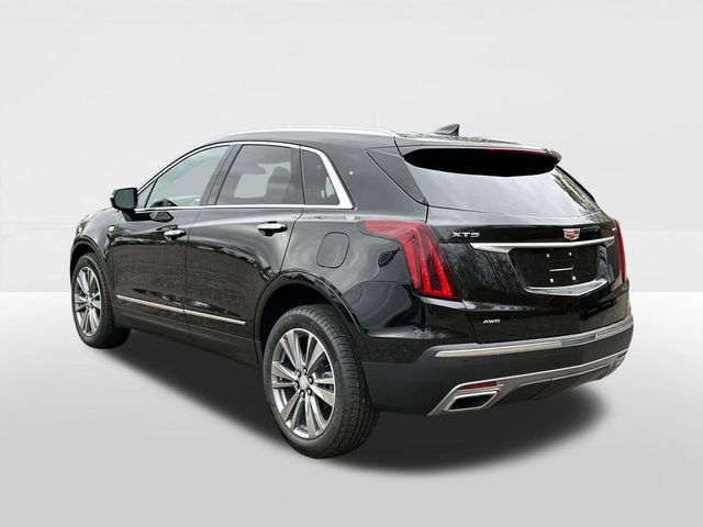 2025 Cadillac XT5 Premium Luxury photo 2