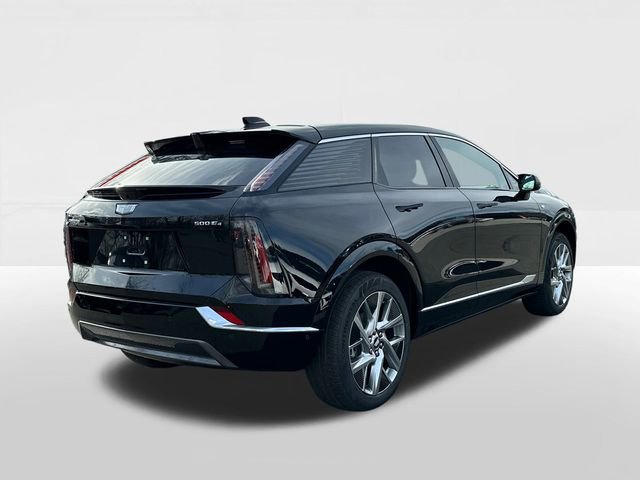 2026 Cadillac Optiq Luxury photo 4