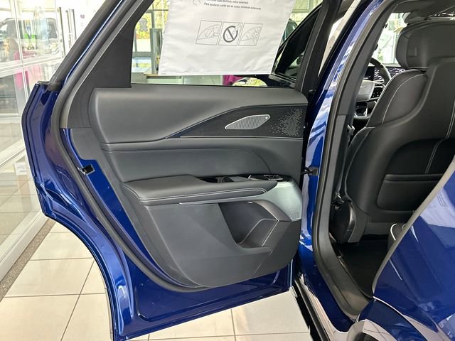 2026 Cadillac LYRIQ V Premium - Photo 22