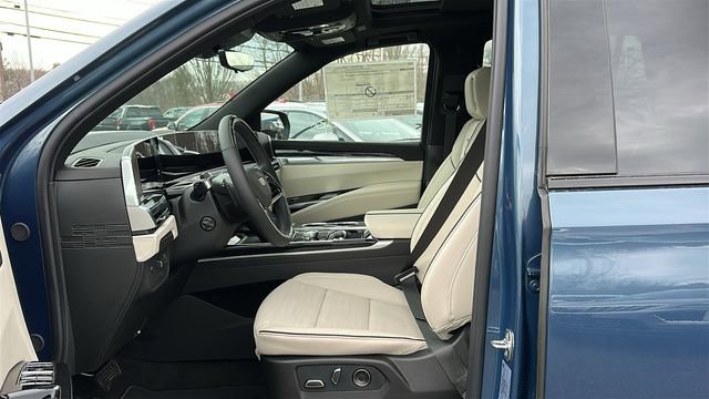 2026 Cadillac Escalade Sport - Photo 9