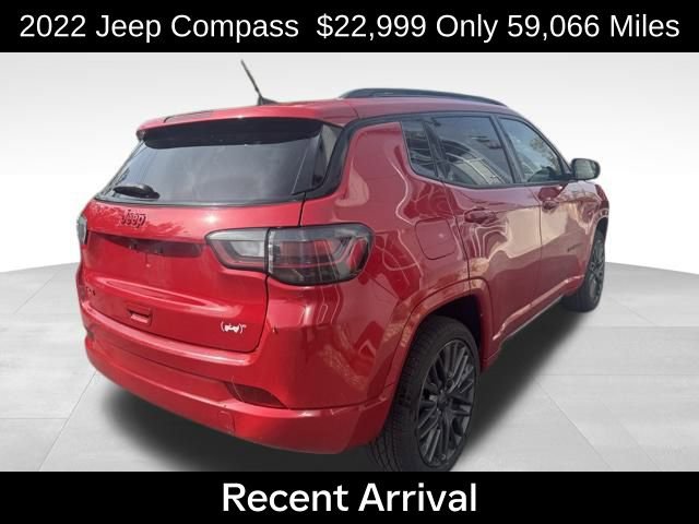 2022 Jeep Compass Limited photo 4