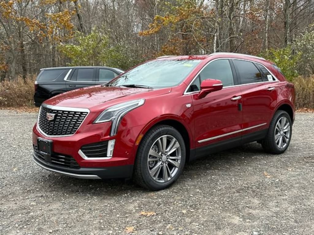 New 2025 CADILLAC XT5 Premium Luxury SUV