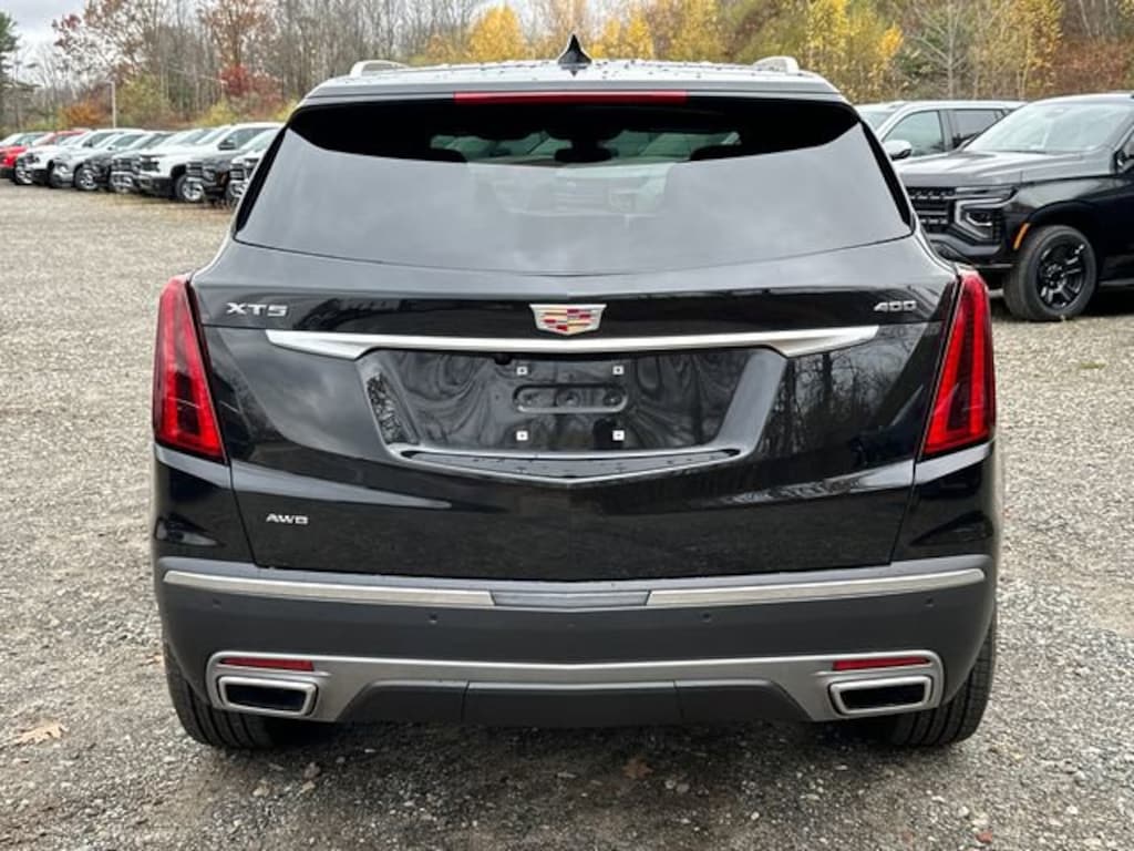 New 2025 CADILLAC XT5 Premium Luxury SUV