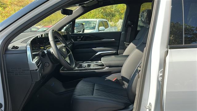 2026 Cadillac Escalade IQ Sport - Photo 11
