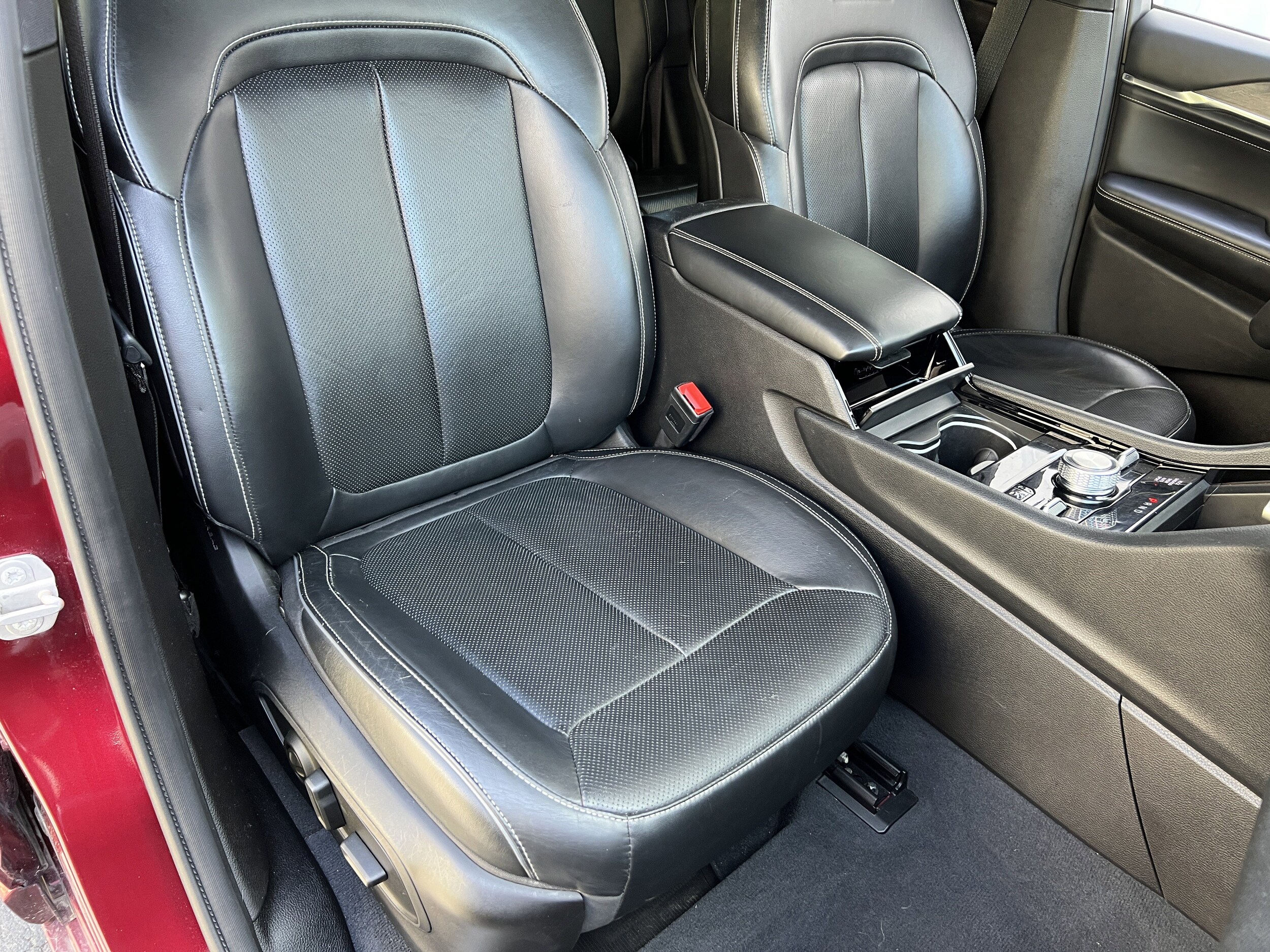 2023 Jeep Grand Cherokee Overland - Photo 25