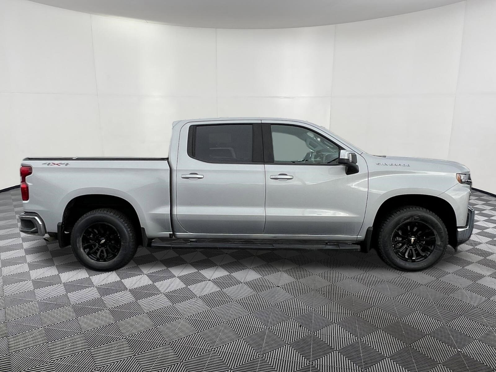 2022 Chevrolet Silverado 1500 Limited LT - Photo 7