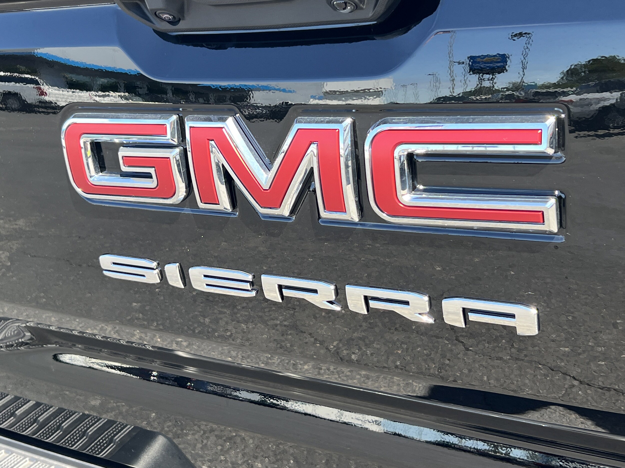 2026 GMC Sierra 1500 Pro - Photo 8
