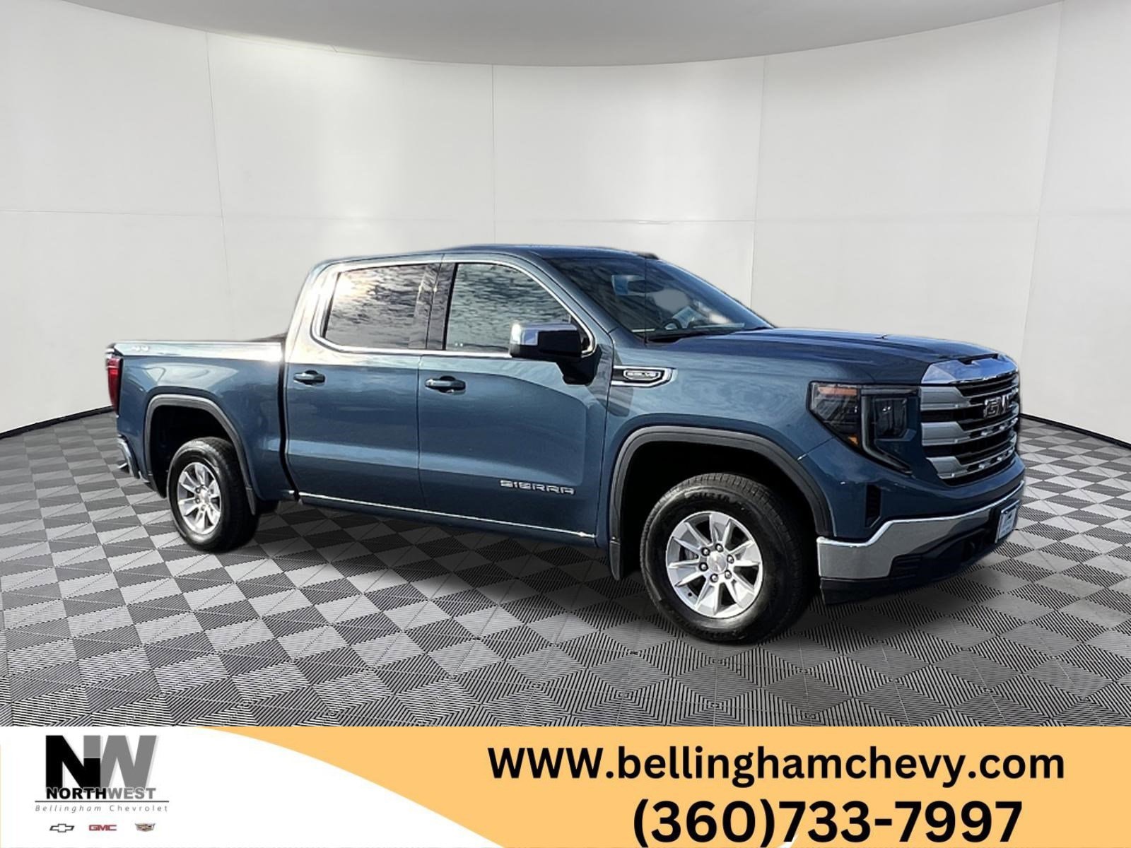 2024 GMC Sierra SLE 4WD Crew Cab Short Box's photo