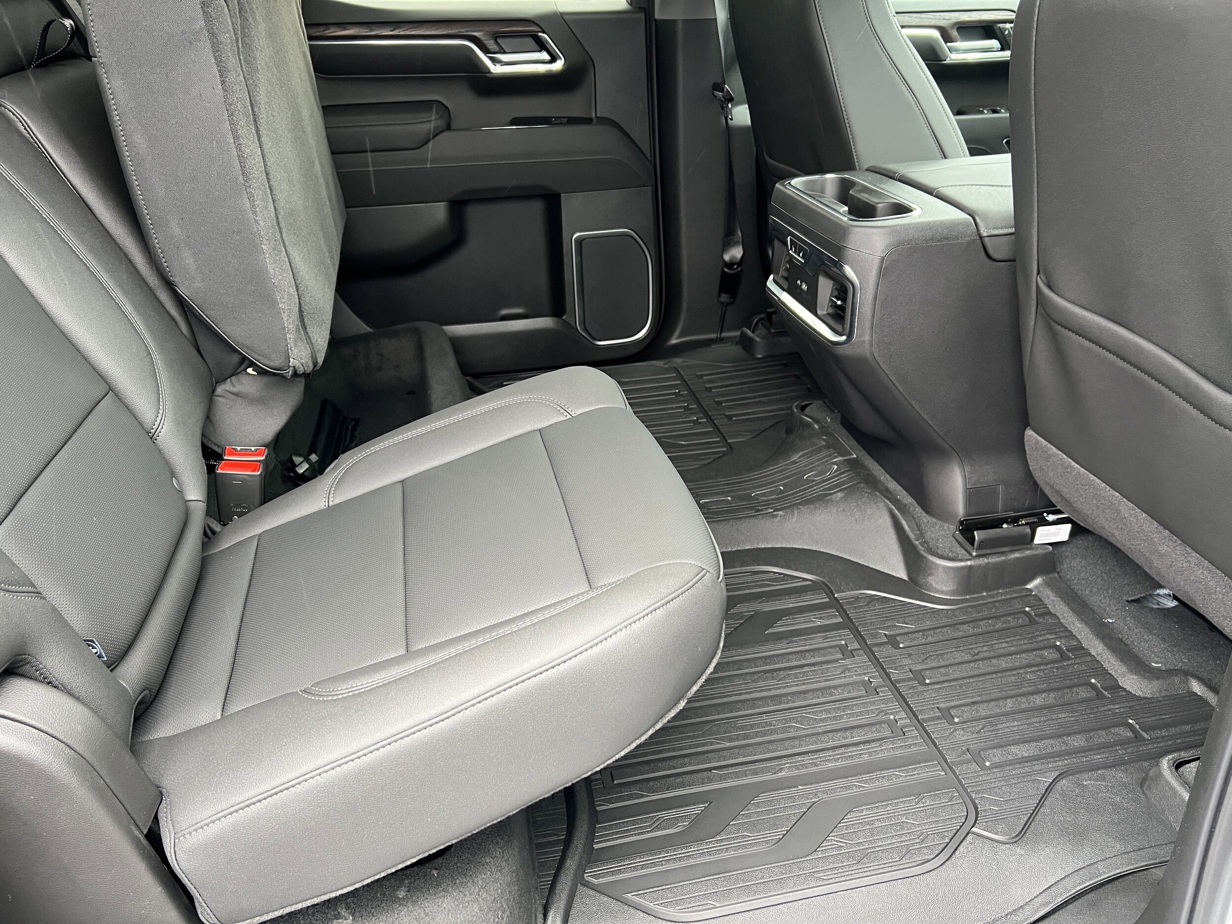 2026 GMC Sierra 1500 SLT - Photo 20