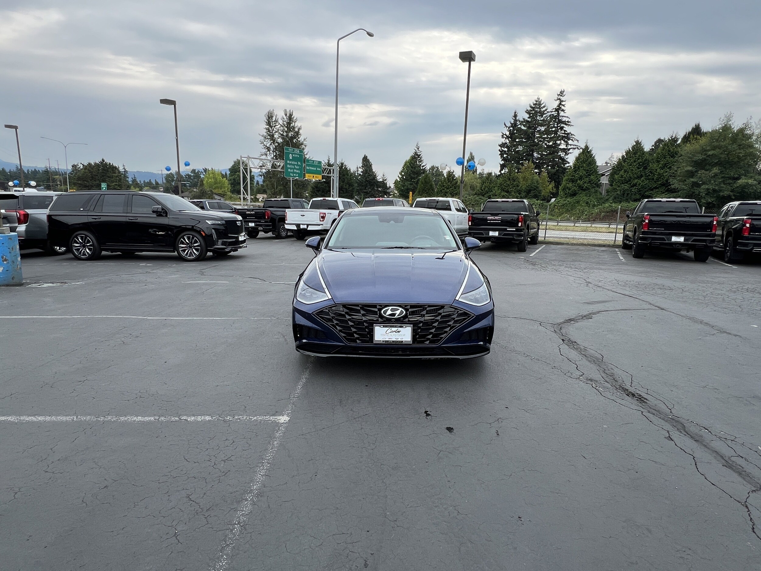 2022 Hyundai Sonata Limited photo 2