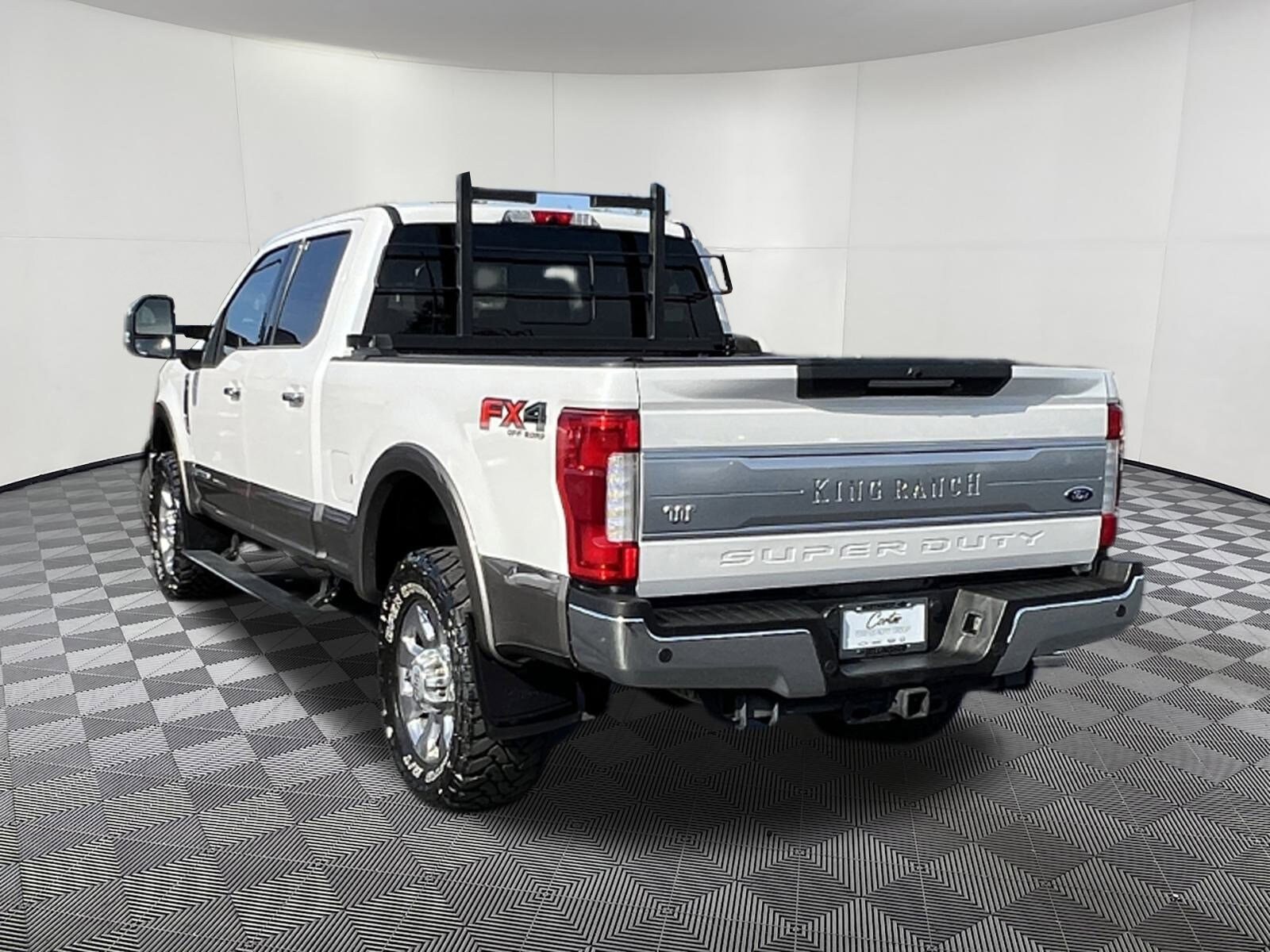 2019 Ford F-350 King Ranch photo 4