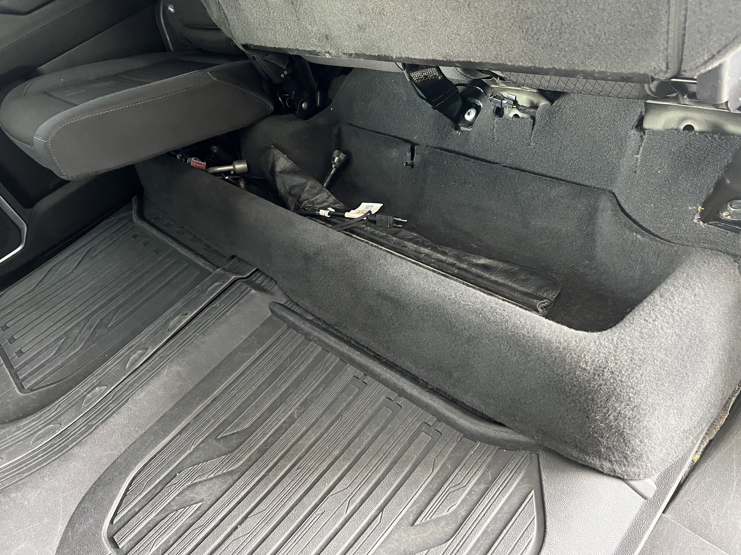 2024 GMC Sierra 1500 Elevation - Photo 18