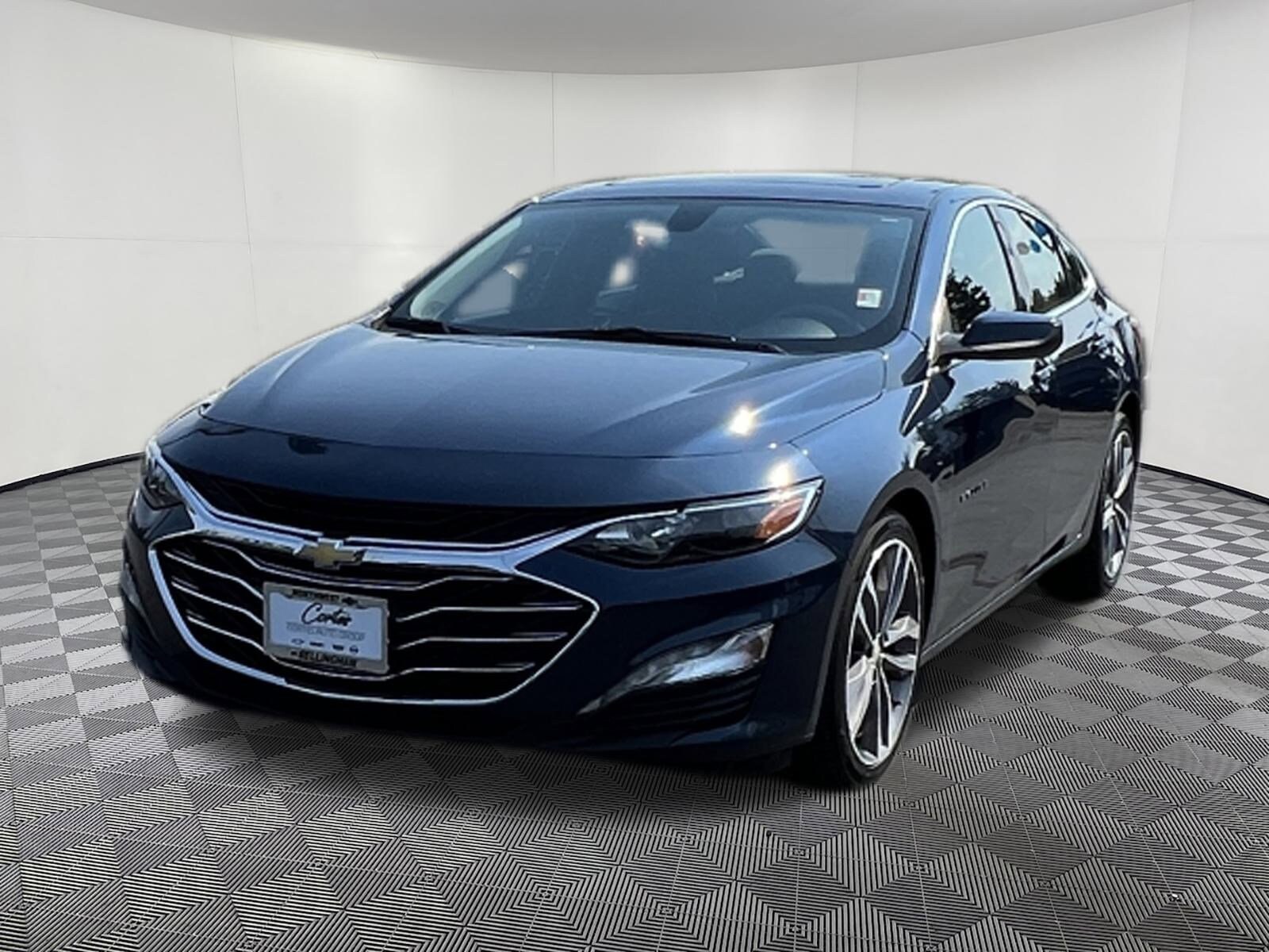 2022 Chevrolet Malibu 1LT photo 3