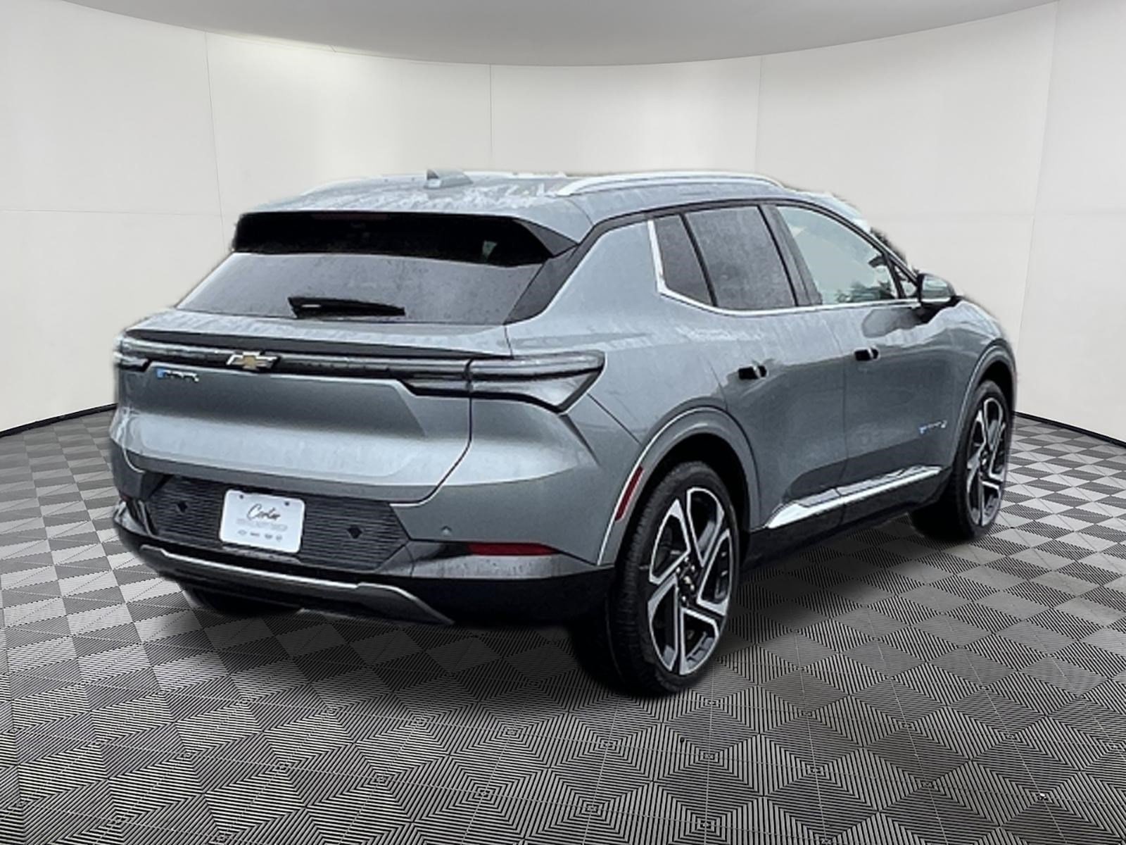 2026 Chevrolet Equinox EV 2LT - Photo 6