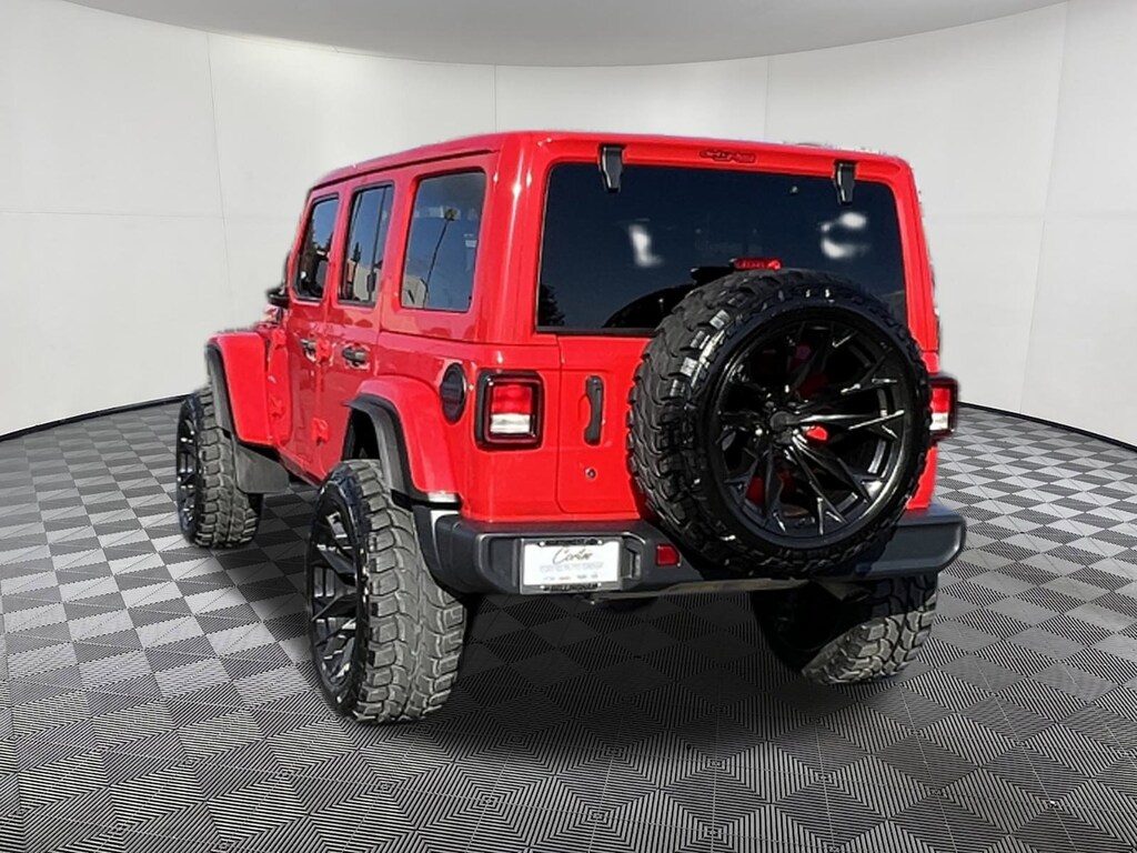 Used 2020 Jeep Wrangler Unlimited Sahara SUV